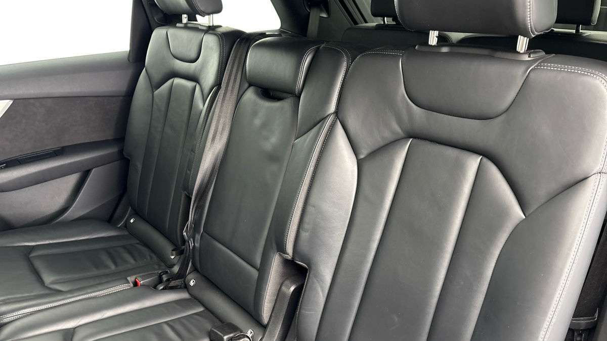 Used Audi Q7 2021 for sale - 76950916: Photo 16
