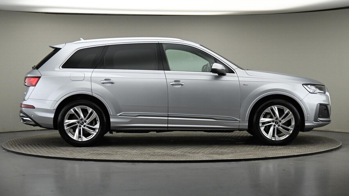 Used Audi Q7 2021 for sale - 76950916: Photo 51