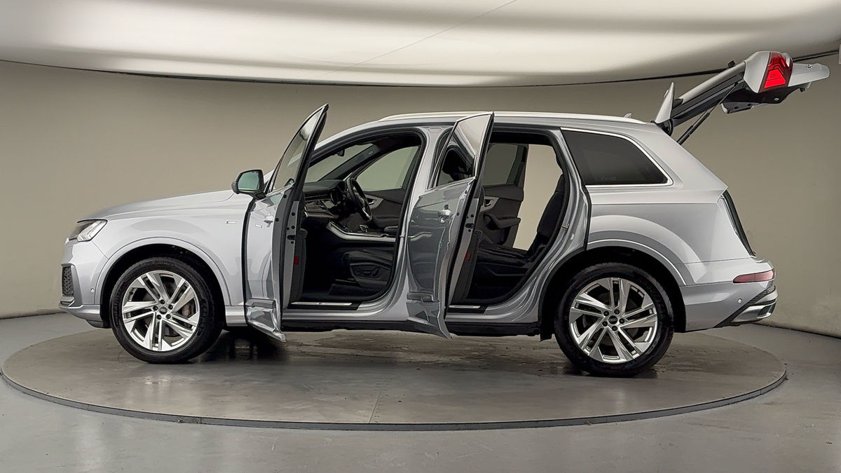 Used Audi Q7 2021 for sale - 76950916: Photo 87