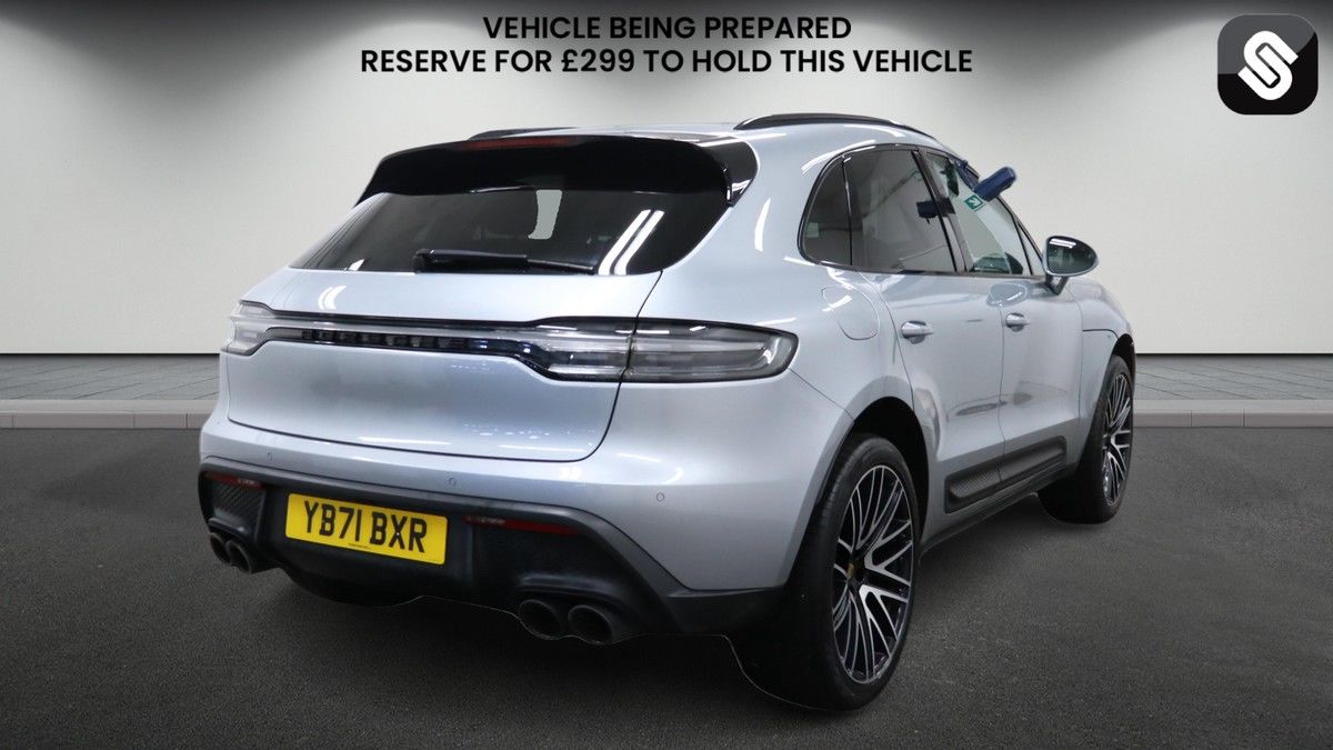 Used Porsche Macan 2021 for sale - 77953694: Photo 4