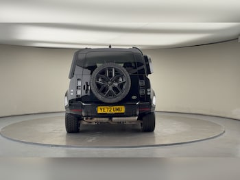Used Land Rover Defender 110 2022 for sale - 76292321: Photo