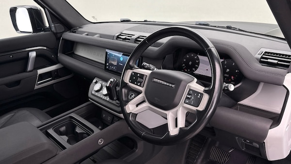 Used Land Rover Defender 110 2022 for sale - 76224266: Photo 10