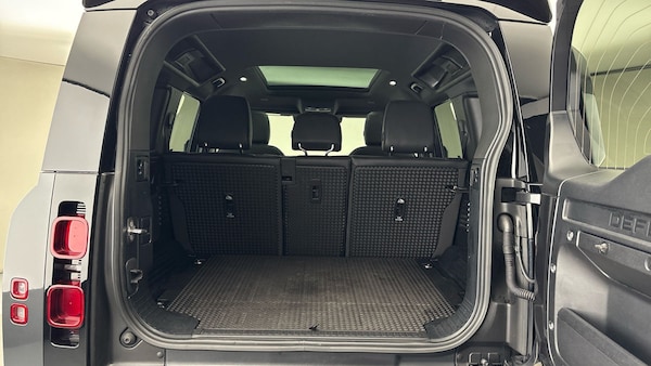 Used Land Rover Defender 110 2022 for sale - 76224266: Photo 17
