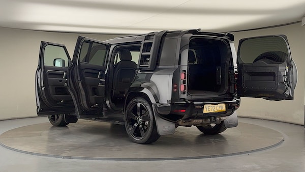 Used Land Rover Defender 110 2022 for sale - 76224266: Photo 52
