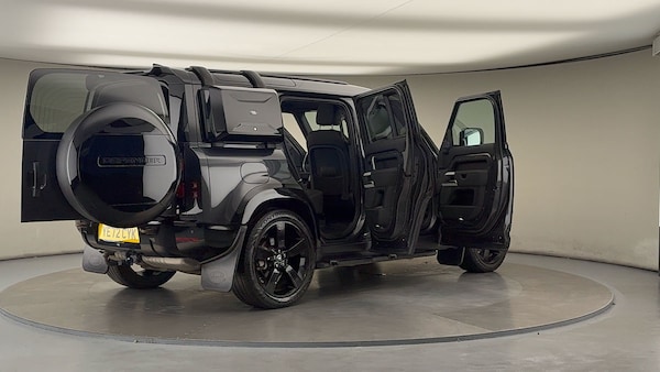 Used Land Rover Defender 110 2022 for sale - 76224266: Photo 66