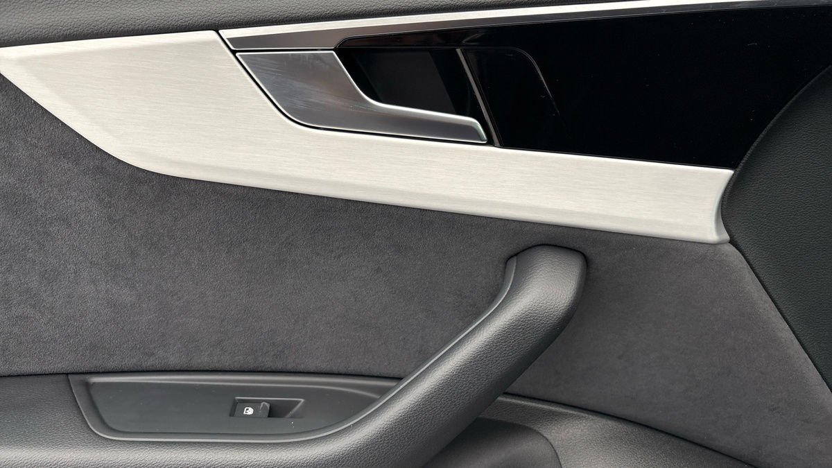 Used Audi A4 Avant 2023 for sale - 76010598: Photo 19