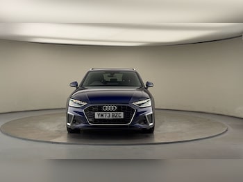 Used Audi A4 Avant 2023 for sale - 76010598: Photo