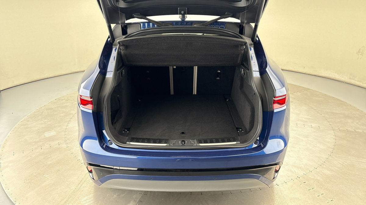 Used Jaguar F-Pace 2022 for sale - 76910828: Photo 11