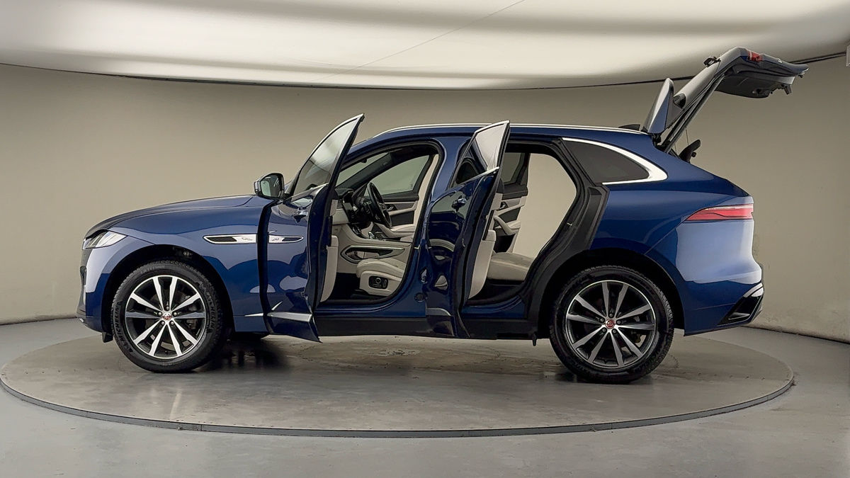 Used Jaguar F-Pace 2022 for sale - 76910828: Photo 46