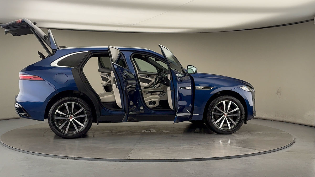 Used Jaguar F-Pace 2022 for sale - 76910828: Photo 56