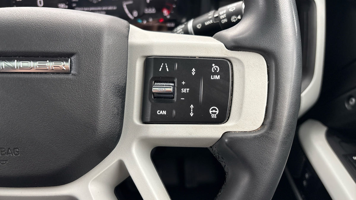 Used Land Rover Defender 2024 for sale - 77953676: Photo 14