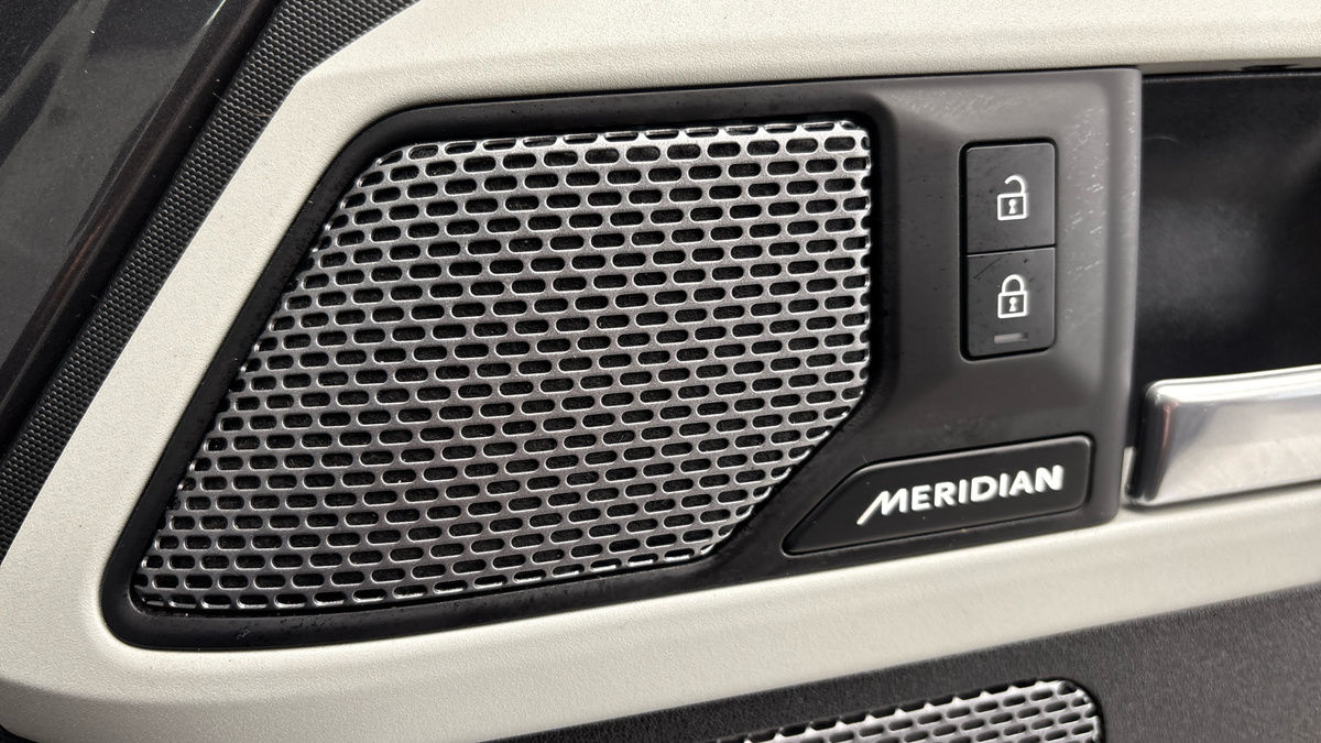 Used Land Rover Defender 2024 for sale - 77953676: Photo 25