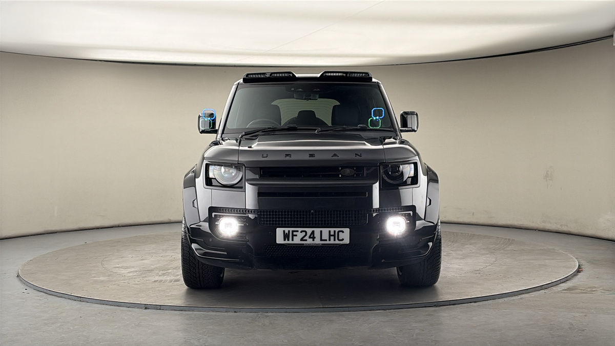 Used Land Rover Defender 2024 for sale - 77953676: Photo 3