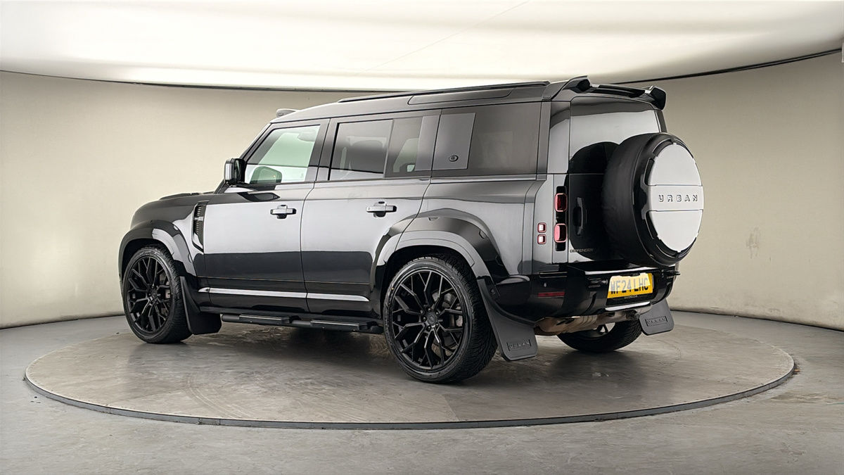 Used Land Rover Defender 2024 for sale - 77953676: Photo 31