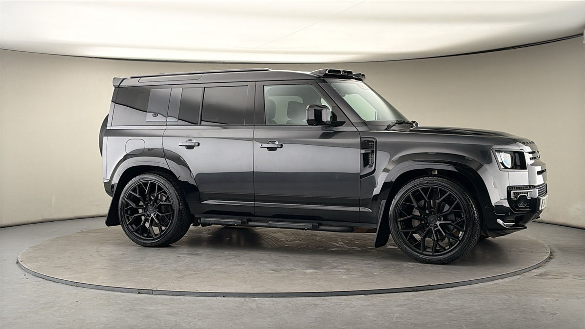 Used Land Rover Defender 2024 for sale - 77953676: Photo 41