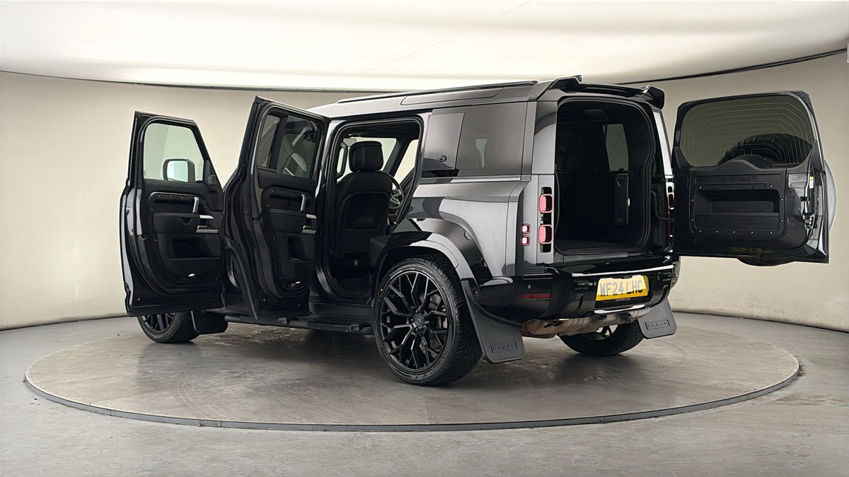 Used Land Rover Defender 2024 for sale - 77953676: Photo 49