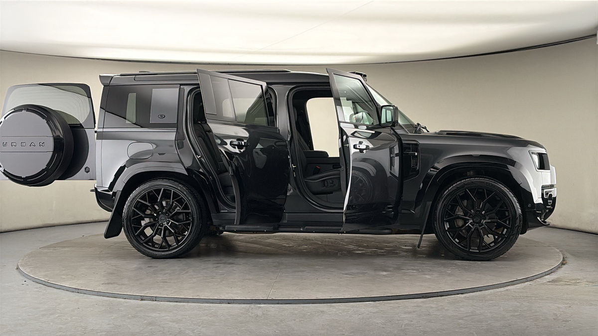 Used Land Rover Defender 2024 for sale - 77953676: Photo 61