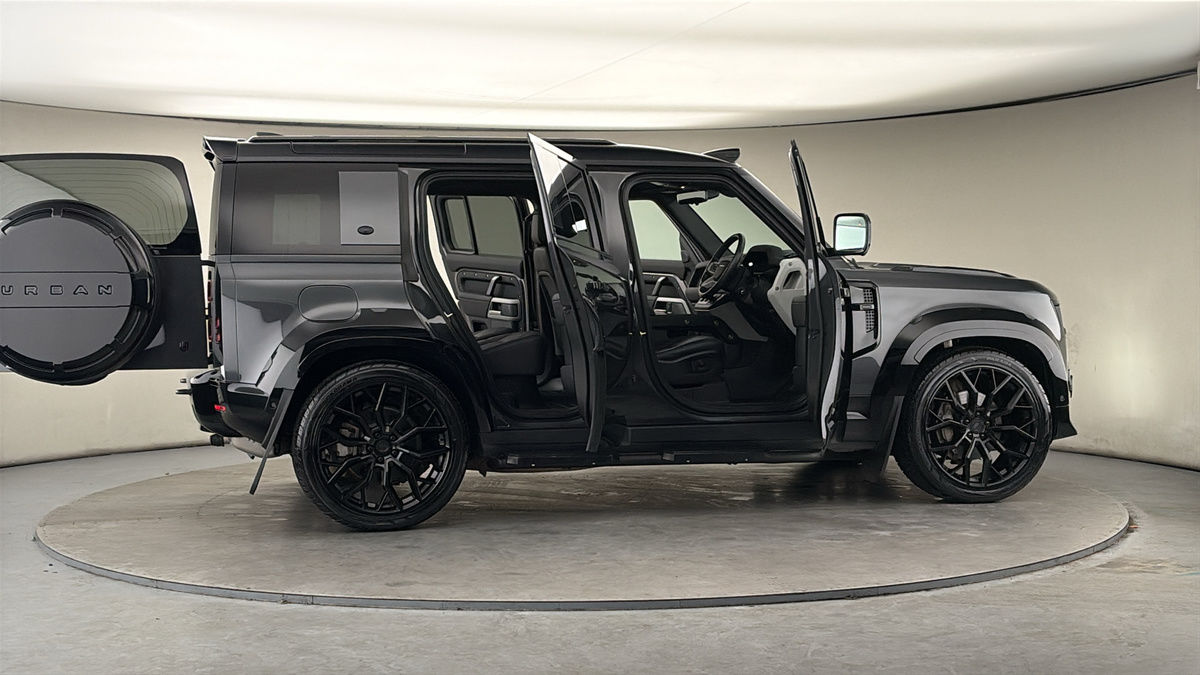 Used Land Rover Defender 2024 for sale - 77953676: Photo 62