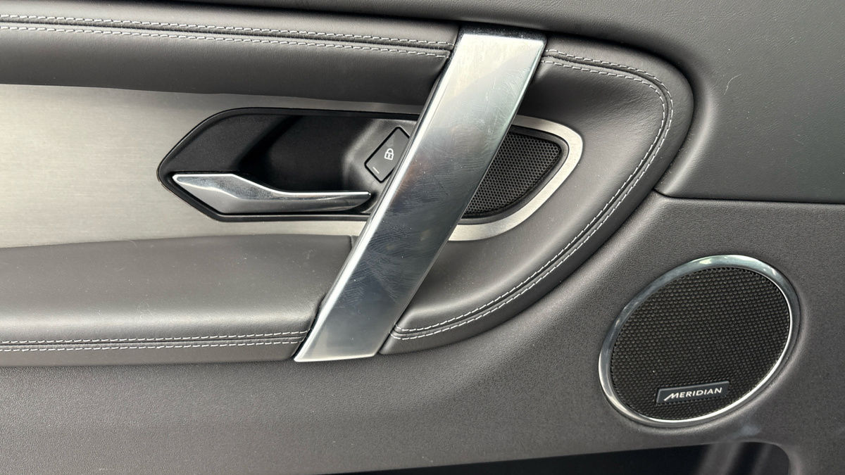 Used Land Rover Discovery Sport 2024 for sale - 76950914: Photo 19