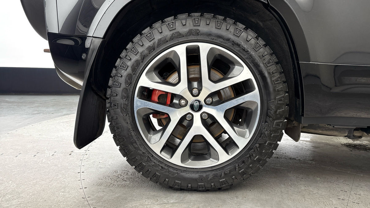 Used Land Rover Defender 2022 for sale - 76455037: Photo 10