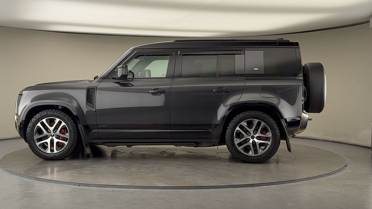 Used Land Rover Defender 2022 for sale - 76455037: Photo 28