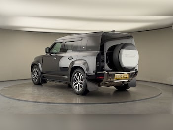 Used Land Rover Defender 110 2022 for sale - 76455037: Photo