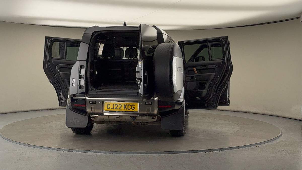 Used Land Rover Defender 2022 for sale - 76455037: Photo 61