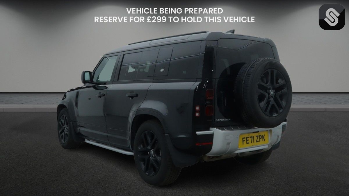 Used Land Rover Defender 2022 for sale - 77521790: Photo 3