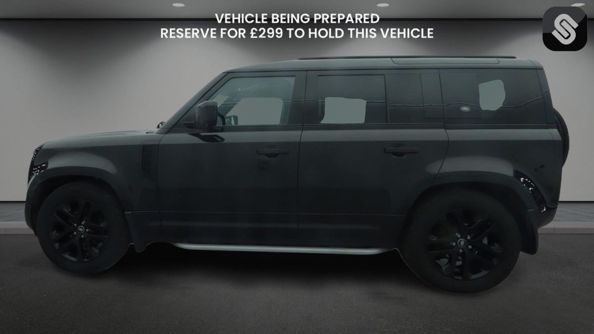 Used Land Rover Defender 2022 for sale - 77521790: Photo 6