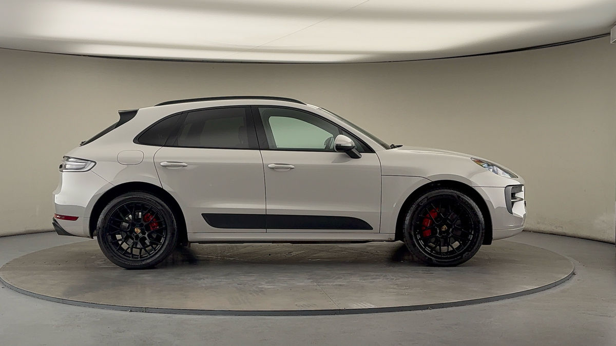 Used Porsche Macan 2021 for sale - 76368755: Photo 16