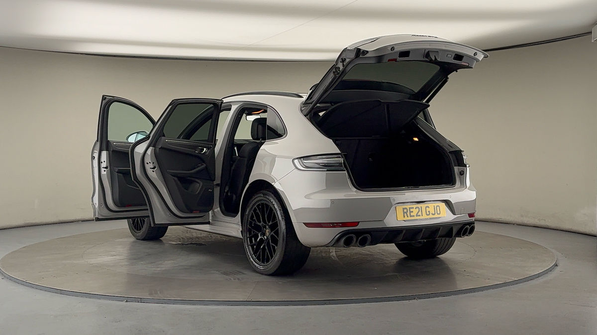 Used Porsche Macan 2021 for sale - 76368755: Photo 23