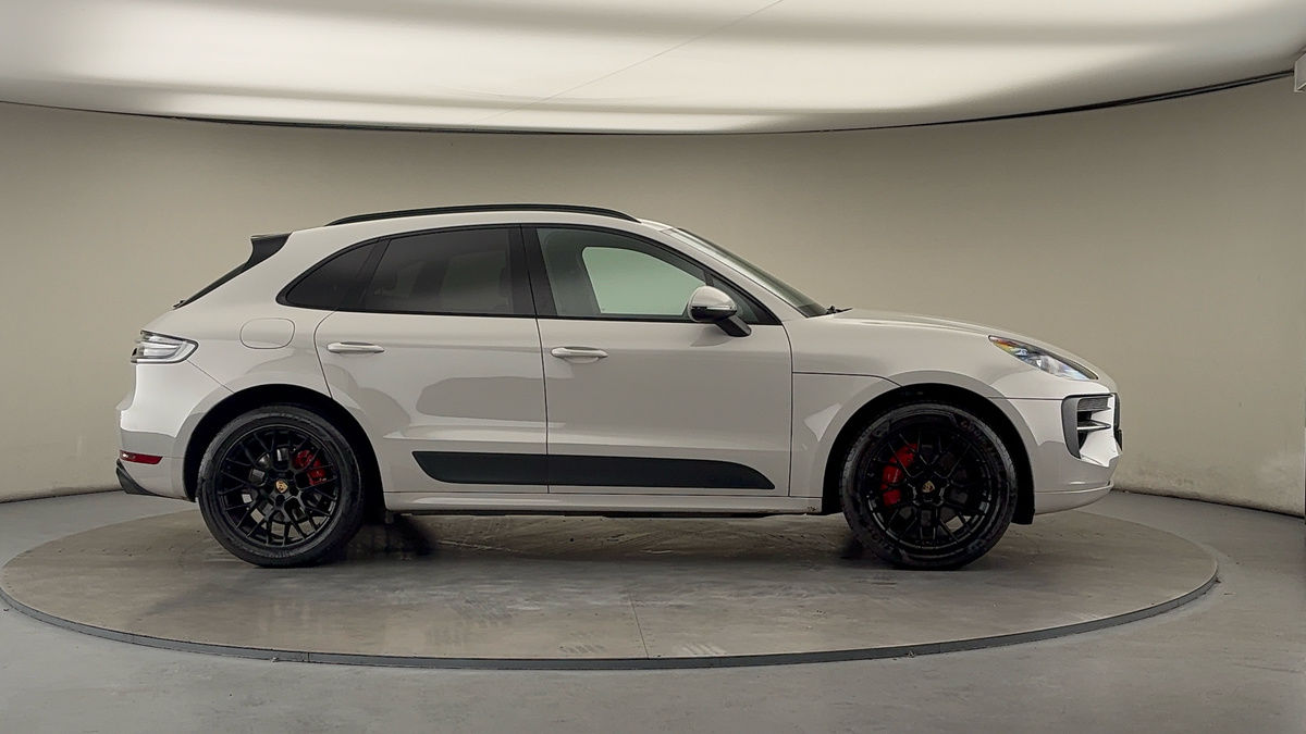 Used Porsche Macan 2021 for sale - 76368755: Photo 40