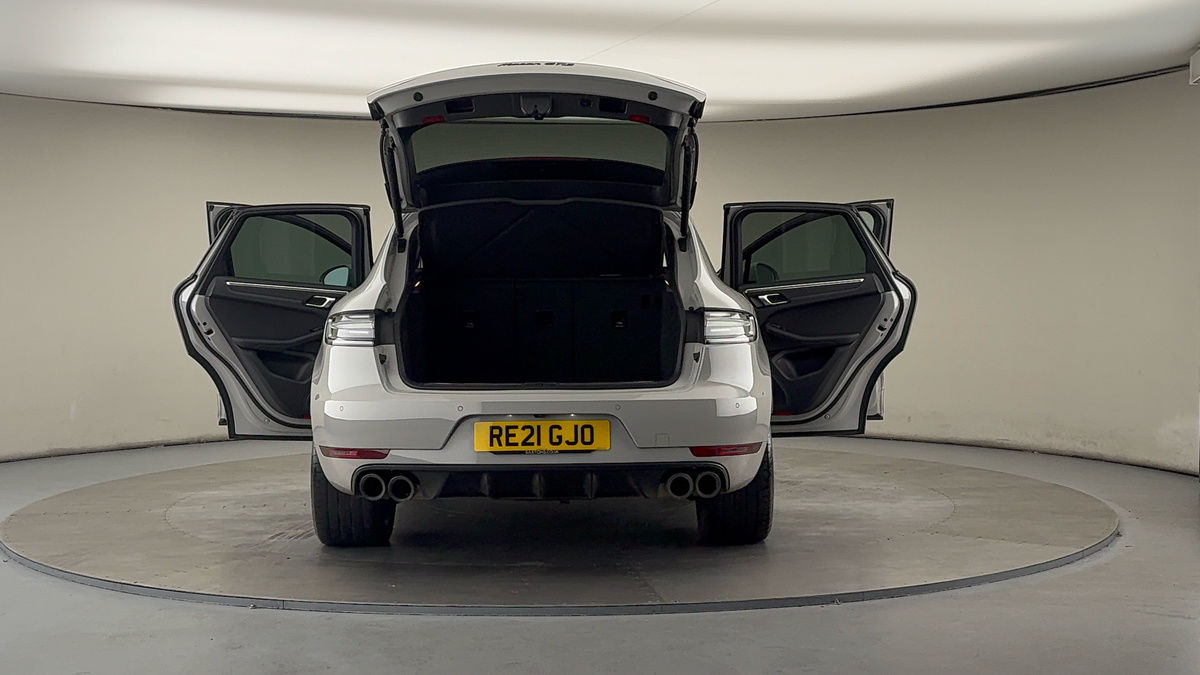 Used Porsche Macan 2021 for sale - 76368755: Photo 64