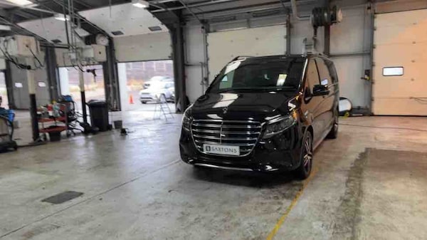 Used Mercedes-Benz V-Class 2024 for sale - 75667013: Photo 41