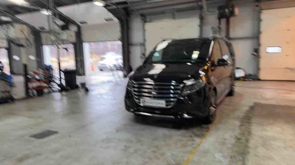 Used Mercedes-Benz V-Class 2024 for sale - 75667013: Photo 42