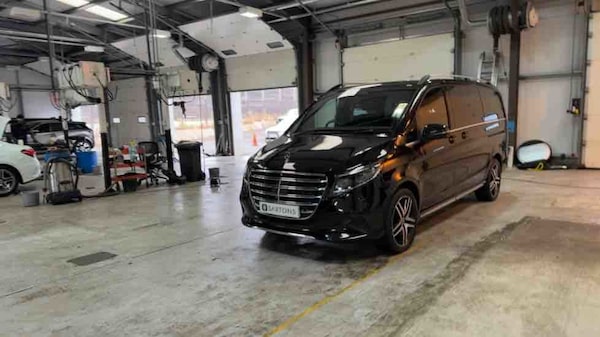 Used Mercedes-Benz V-Class 2024 for sale - 75667013: Photo 49
