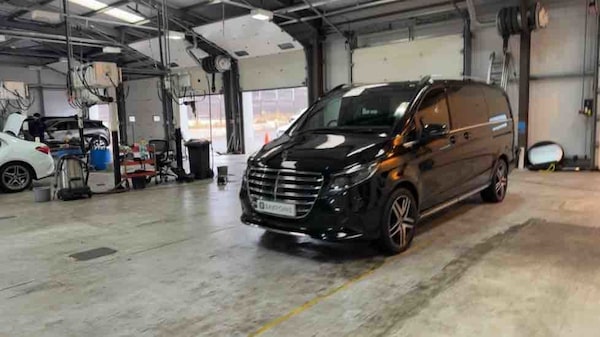 Used Mercedes-Benz V-Class 2024 for sale - 75667013: Photo 51