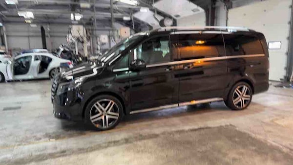Used Mercedes-Benz V-Class 2024 for sale - 75667013: Photo 75
