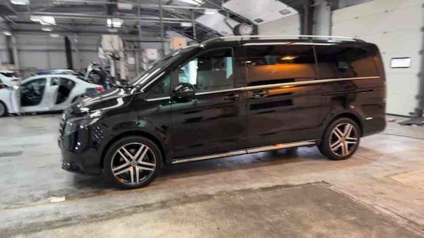 Used Mercedes-Benz V-Class 2024 for sale - 75667013: Photo 77