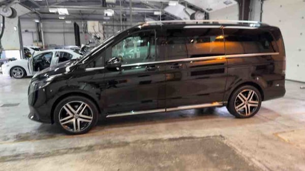 Used Mercedes-Benz V-Class 2024 for sale - 75667013: Photo 81