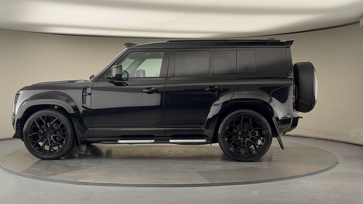 Used Land Rover Defender 2023 for sale - 78213263: Photo 32