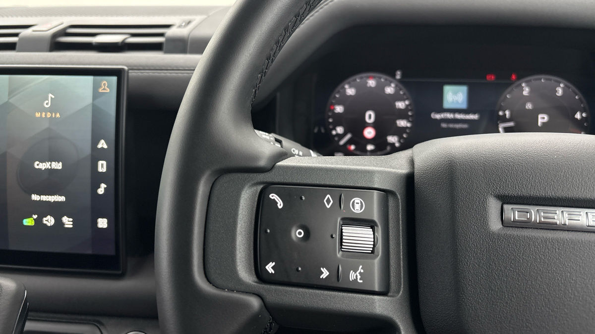 Used Land Rover Defender 110 2025 for sale - 76455036: Photo 13