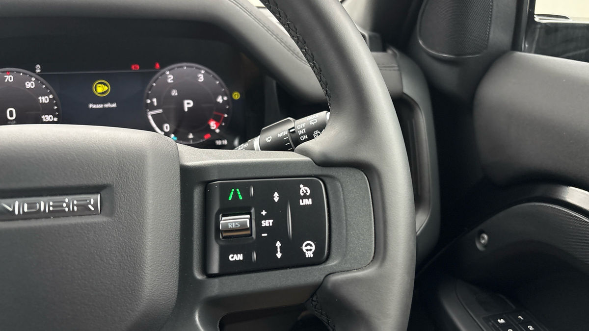 Used Land Rover Defender 110 2025 for sale - 76455036: Photo 14