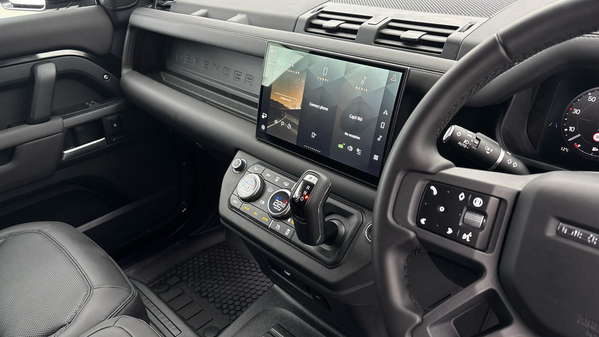 Used Land Rover Defender 110 2025 for sale - 76455036: Photo 18