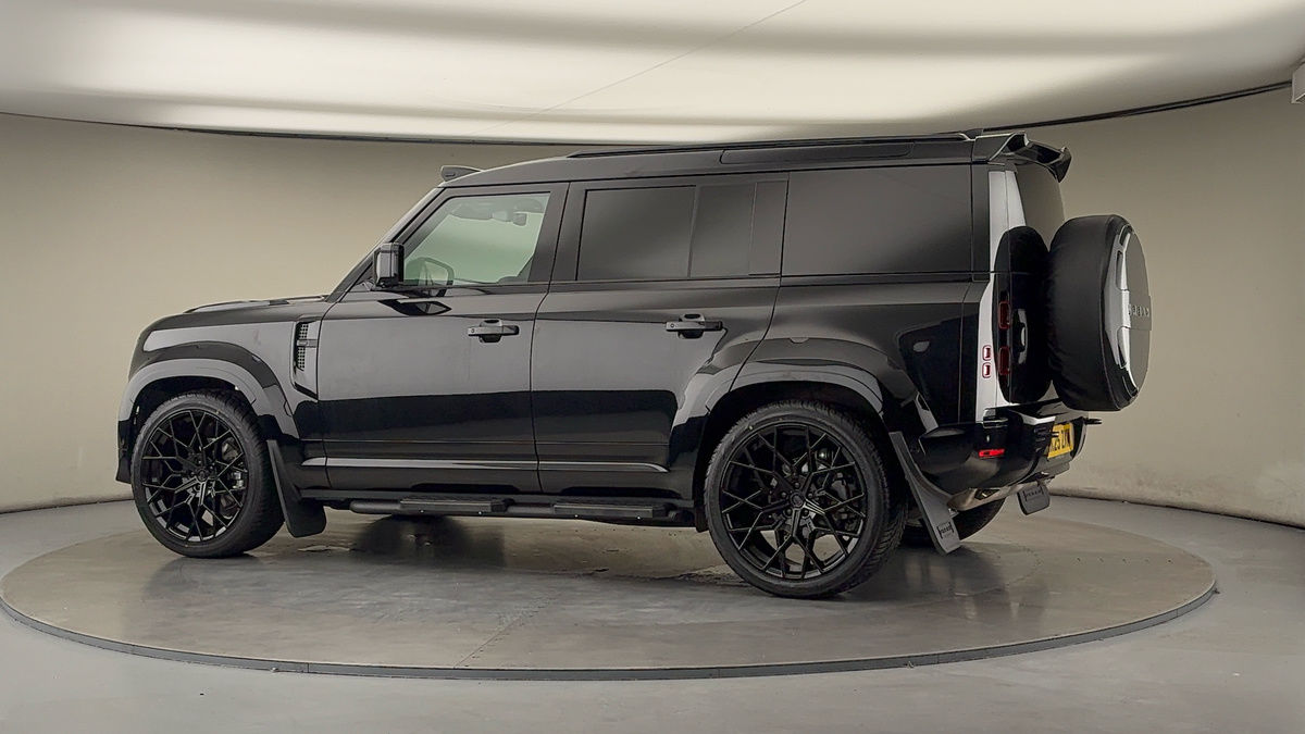 Used Land Rover Defender 110 2025 for sale - 76455036: Photo 32