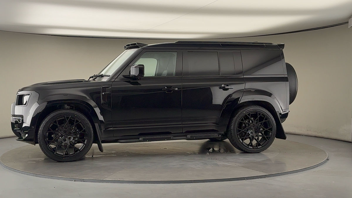 Used Land Rover Defender 110 2025 for sale - 76455036: Photo 34