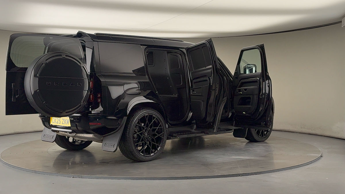 Used Land Rover Defender 110 2025 for sale - 76455036: Photo 64