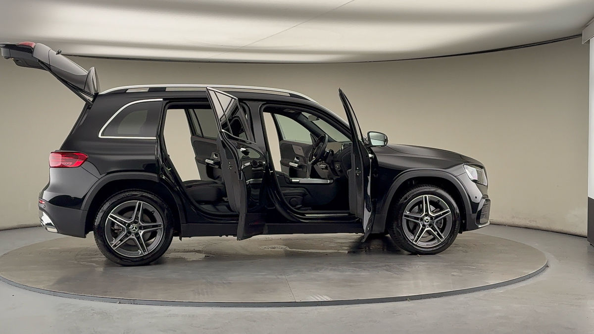 Used Mercedes-Benz GLB 2025 for sale - 76357251: Photo 57