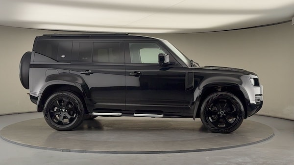 Used Land Rover Defender 110 2022 for sale - 76081576: Photo 36