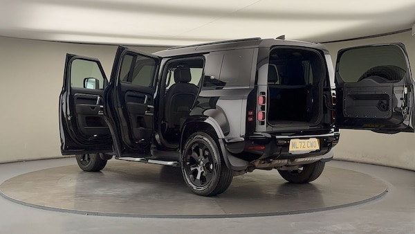 Used Land Rover Defender 110 2022 for sale - 76081576: Photo 43